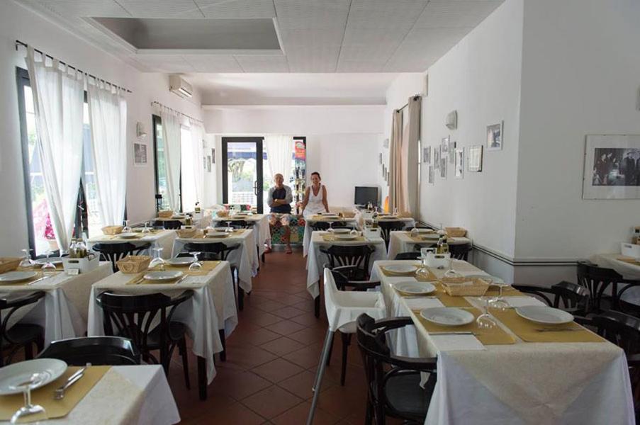 Hotel Annarita Rimini Exterior foto